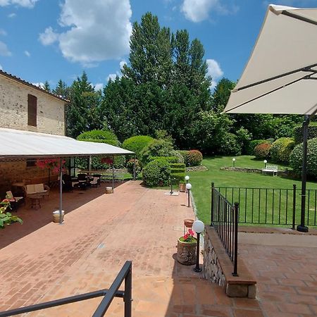 אומברטידה Country Hotel Poggiomanente מראה חיצוני תמונה