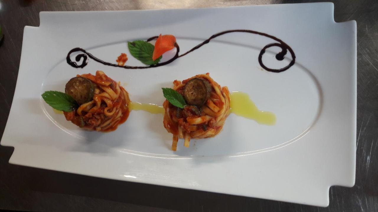 אומברטידה Country Hotel Poggiomanente מראה חיצוני תמונה