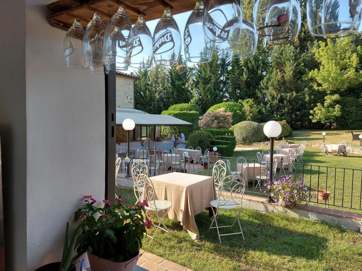אומברטידה Country Hotel Poggiomanente מראה חיצוני תמונה