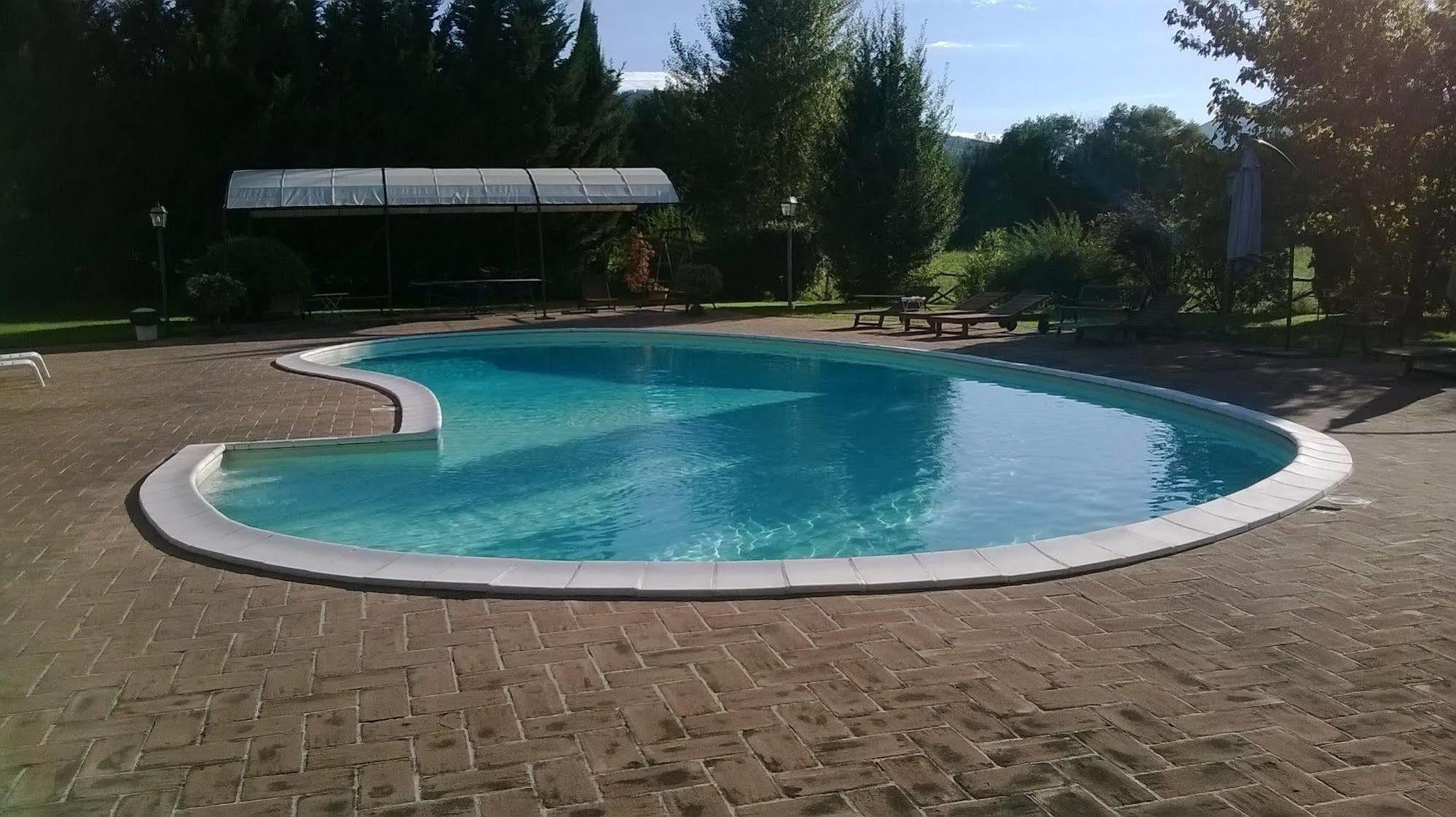 אומברטידה Country Hotel Poggiomanente מראה חיצוני תמונה